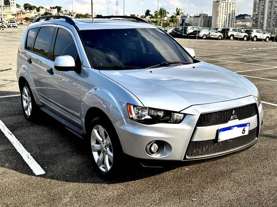 MITSUBISHI OUTLANDER 2.0 16V GASOLINA 4P AUTOMÁTICO